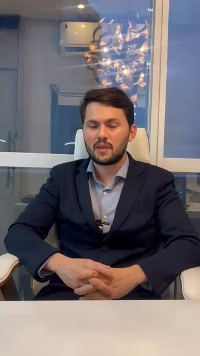 Instagram post from dr.lucianodelsanto. This post is in position 8.