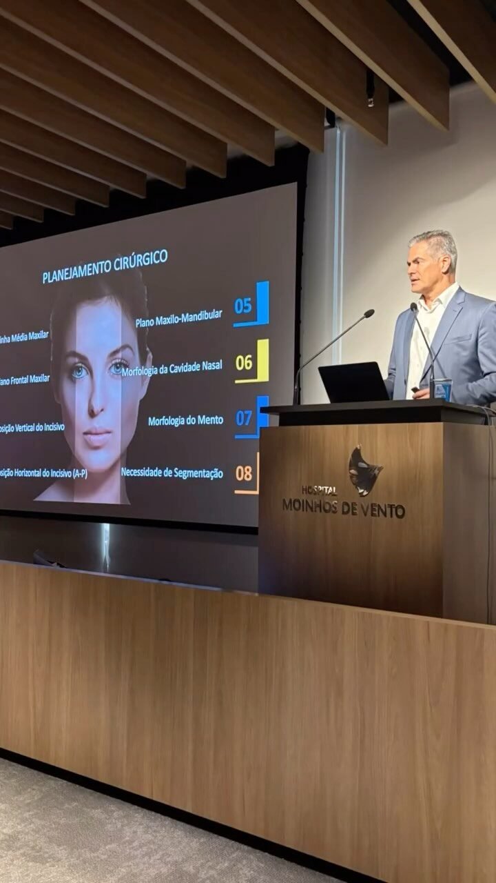Instagram post from dr.lucianodelsanto. This post is in position 11.