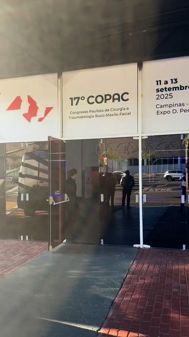 Instagram post from dr.lucianodelsanto. This post is in position 7.